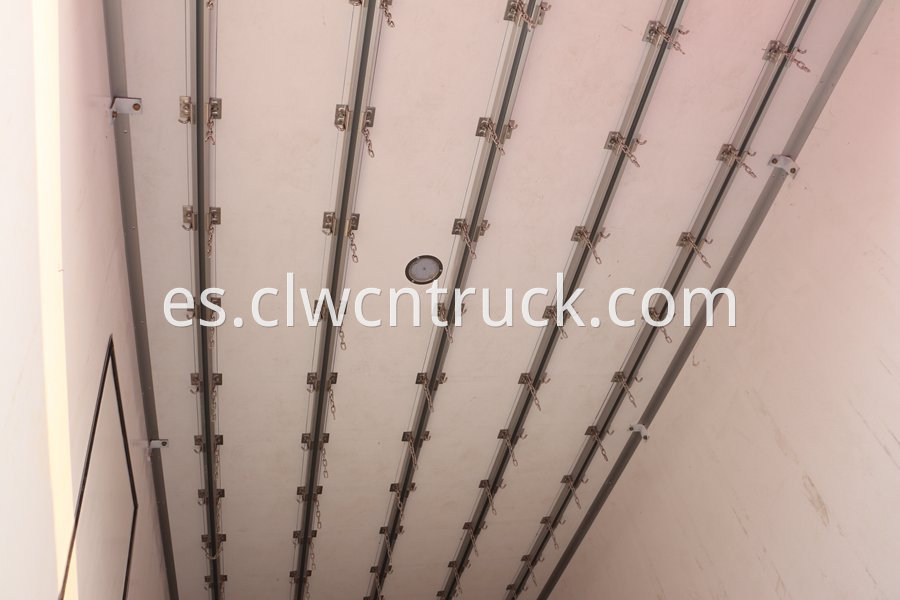 refrigerated cold room van truck details 1